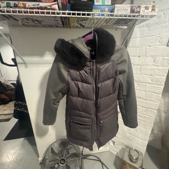 Nü Gray/Black Hooded Puffer Jacket - Picture 1 of 5